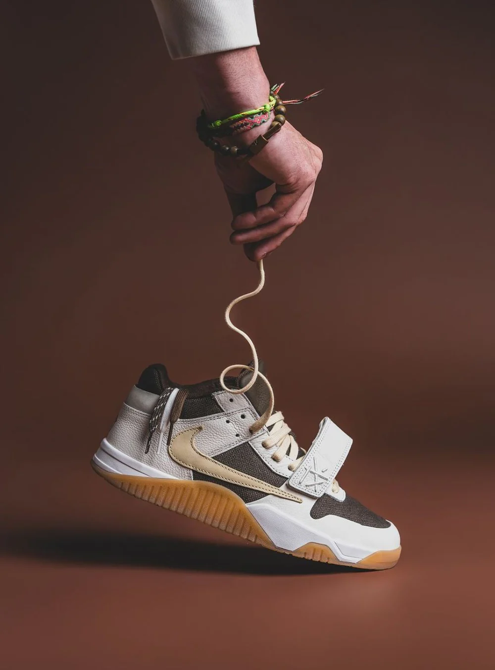 Jordan Jumpman Jack TR Travis Scott Sail 3